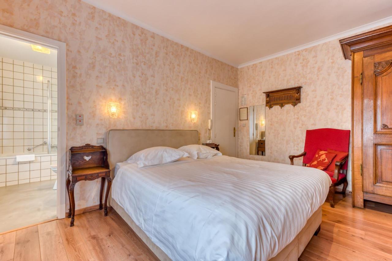 Hotel Le Cor De Chasse Saint-Hubert Esterno foto